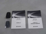 キーを取り出さずにドアを施錠&解錠。クルマの始動も可能です。