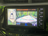 【パノラミックビューモニター】専用のカメラにより、上から見下ろしたような視点で360度クルマの周囲を確認することができます☆死角部分も確認しやすく、狭い場所での切り返しや駐車もスムーズに行えます。