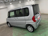 車種は決めていないけど色はシルバーと決めている、というお客様もおられるほど固定ファンの多いシルバーボディ。なにせ手入れが楽です(^^♪