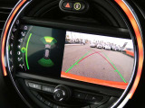 障害物センサー付きのバックモニター搭載!バック時の後方確認をサポート!
