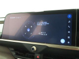 メーカー装着のディスプレイオーディオを装備しております。