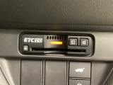 いまや快適なカーライフに欠かせないETCが付いています。