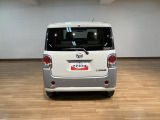 令和3年式走行なんと0.2万km!人気のグレーとパールホワイトの2トーンカラーのムーヴキャンバス☆純正メモリーナビ、全方位カメラ、ナビ連動前後ドライブレコーダー他、充実装備!当店イチオシの1台です♪