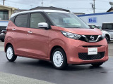 エマージェンシーブレーキ(衝突被害軽減ブレーキ)、フロントカメラが車両や歩行者を検知し警告音と共に衝突回避、軽減をアシストしてくれます。