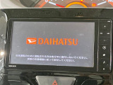 【純正ナビ】人気の純正ナビを装備しております。ナビの使いやすさはもちろん、オーディオ機能も充実!キャンプや旅行はもちろん、通勤や買い物など普段のドライブも楽しくなるはず♪