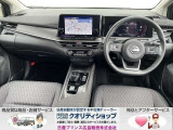 使い勝手の良いインパネデザイン☆スイッチなどの操作性もバッチリですよ♪