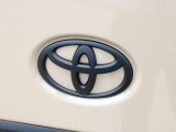 TOYOTAエンブレム艶無しブラックペイント済み!!