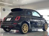 ご覧いただきありがとうございます。当店はショールーム内と屋外展示場に選りすぐりのFIAT・ABARTH・Alfaromeoの正規認定中古車を展示しており、在庫車両はできる限り多く撮影、掲載してご案内しております。