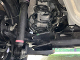 お車を安心してお乗りいただく為には、足回りの定期点検が欠かせません。サービスサポート(有償保証)では無料点検もご提供しており、安心のカーライフをお過ごしいただけるサポート体制が整っています。