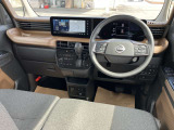 納車から1ヶ月を目安に無料点検を受けていただけます。(最寄りの日産のお店でも可能です)
