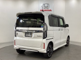 【Honda認定中古車 U-Select】 は3つの安心をお約束します。 1 Hondaのプロが整備した安心。 2 第三者機関がチェックした安心。 3 購入後もHondaが保証する安心。