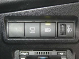 ネッツトヨタ静浜は&rdquo;キレイ&rdquo;にこだわっています。特設サービス工場で、新しく生まれ変わった車!内装・外装の徹底的な掃除、シートを外してニオイの元まで消臭・除菌、見えにくいエンジンルーム内もキレイ!