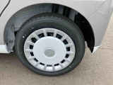 車両本体価格の一部を残価として据え置くことで、月々のお支払いを抑えることが出来ます。詳しくは、当店スタッフまでお気軽にお問い合わせください。