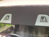【スズキ セーフティサポート】走行中に前方の車両等を認識し、衝突しそうな時は警報とブレーキで衝突回避と被害軽減をアシスト。より安全にドライブをお楽しみいただけます。