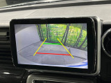 【バックカメラ】駐車時に後方がリアルタイム映像で確認できます。大型商業施設や立体駐車場での駐車時や、夜間のバック時に大活躍!運転スキルに関わらず、今や必須となった装備のひとつです!