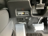 ETC2.0が標準装備です。高速道路の渋滞情報などをナビとリンクして画面でお知らせします。