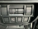 アイドリングストップ機能がついているので、停車時にエンジンを止めて燃料消費を抑えます。環境にもお財布に優しいですね♪