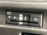 【ETC】高速道路の料金所をストレスなく通過!話題のスポットやサービスエリアに多い「スマートIC」利用時は必須のアイテムです。当店でセットアップを実施、ご納車当日からすぐにご利用いただけます!