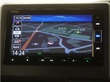 純正スタンダードインターナビ(VXM-224VFi)&バックカメラが装備されているので、普段の使い勝手もロングドライブも快適です。