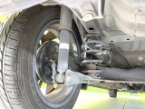 お車を安心してお乗りいただく為には、足回りの定期点検が欠かせません。サービスサポート(有償保証)では無料点検もご提供しており、安心のカーライフをお過ごしいただけるサポート体制が整っています。