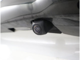 バックカメラが付いているので後方確認が非常にしやすいです。今や運転初心者も熟練者も必須装備!ついていて損はないですね♪