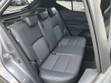 納車時にメンテナンスノートをお渡しします。おクルマの点検整備や保証内容がきちんと記録されているから安心です。メンテナンスは安心と信頼の日産サービス工場で。