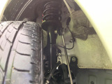 お車を安心してお乗りいただく為には、足回りの定期点検が欠かせません。サービスサポート(有償保証)では無料点検もご提供しており、安心のカーライフをお過ごしいただけるサポート体制が整っています。