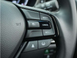 ◆アダプティブクルーズコントロール◆予め設定した車速内でクルマが自動的に加減速。前走車との適切な車間距離を維持しながら追従走行します。【LKAS】車線維持支援システムでステアリング操作を支援。
