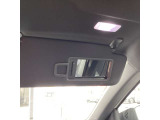 運転席メイクアップミラー
