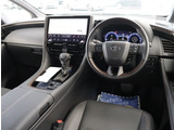 リバーサイドは安心も販売します!お車に乗られるお客様の安心と安全を乗せて車の販売を行っていきます。