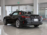 BMWを熟知したメカニックよる100項目の納車前点検☆ドイツ本国と同様の教育・訓練を受けたBMW専門メカニックが100項目にも上るポイントを徹底的にチェックいたします。