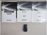 キーを取り出さずにドアを施錠&解錠。クルマの始動も可能です。