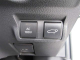 運転席から力要らずでスムーズに開閉可能なバックドアスイッチ