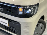 夜道も安心のLEDヘッドライト付きです。