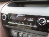 オートエアコンで車内はいつでも快適です♪