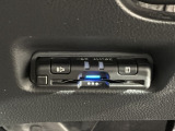 いまや快適なカーライフに欠かせないETCが付いています。