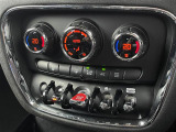 ◆LIBERALAは、輸入車選びの新たなスタイルを提案するインポート・セレクト・ブランドです。オーナー様となる方がクルマから直接感じる感性を第一にした、最良の一台との出会いをコーディネートいたします。