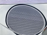 ボンネット1cm〜5cmほどのへこみが複数ある車両となっております。