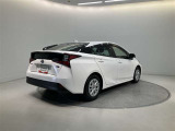 納車後1年間は走行無制限のトヨタロングラン保証付きです。(対象項目:約60項目・5000部品)が対象です。全国のトヨタ系ディーラーで保証修理が可能です。