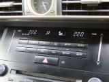 オートエアコンで車内はいつでも快適です♪