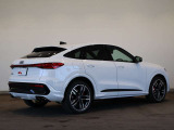 Audi SQ5 Sportback /アルミホイール 5ツインYスポーク シルクマットグレー ポリッシュト 8.5J x 21 / Audi rings & ブラックスタイリング/マトリクスLEDヘッドライト/パノラマサンルーフ