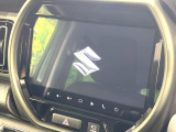 【メーカー純正9型ナビ】インテリアに溶け込むスタイリッシュな「専用設計」メーカーナビを装備♪視認性や操作性など基本性能にも優れ、より上質なカーライフをお楽しみいただけます。