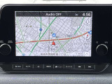 Nissan connect ナビゲーションシステム(9インチワイドディスプレイ、ハンズフリーフォン、Bluetooth対応、Apple CarPlay・AndroidAuto連携機能、iPod対応)NissanConnectサービスには別途申込が必要です。