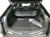 広々としたラゲージスペースを備えています。大きなものや長さのある荷物もしっかりと積み込めます。