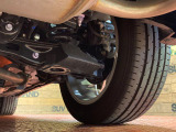お車を安心してお乗りいただく為には、足回りの定期点検が欠かせません。サービスサポート(有償保証)では無料点検もご提供しており、安心のカーライフをお過ごしいただけるサポート体制が整っています。