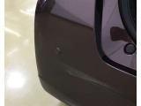 コーナーセンサーを車の前後に装備。障害物までの距離に応じて警告音を変えてお知らせ。縦列駐車時や駐車場・車庫などでの取り回しをサポートします。詳細は販売店スタッフまでおたずねください。