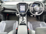 レヴォーグ 2.4 STI スポーツ シャープ 4WD 
