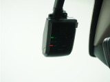 ◆ドライブレコーダー◆映像・音声などを記録する自動車用の装置です。 もしもの事故の際の記録はもちろん、旅行の際の思い出としてドライブの映像を楽しむことができます。