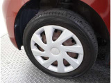 かっこいいホイールですね。 車のイメージを大きく左右するホイール部分はコダワリを持ちたいですね。