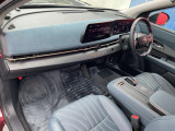 スポーティーでかっこいい運転席♪視界が高く周りを見渡せます!